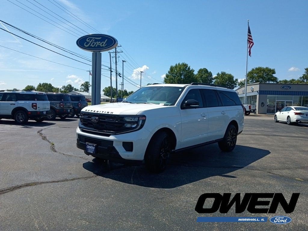 2026 Ford Expedition Max Platinum in Star White Metallic Tri-Coat — front three-quarter view