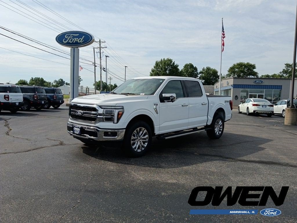 2026 Ford F-150 LARIAT in Oxford White — front three-quarter view
